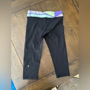 Ivivva cropped leggings size 14